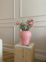 Strawberry Vase in pink