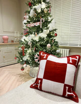 H Cushion cover in burgundy 45x45cm