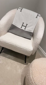 H Cashmere grey throw